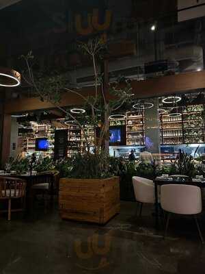 Sonora Grill - La Isla Cancún