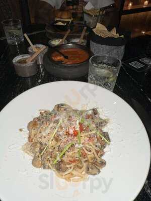 Sonora Grill - La Isla Cancún