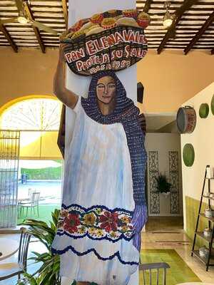 Elena Vales Panadería