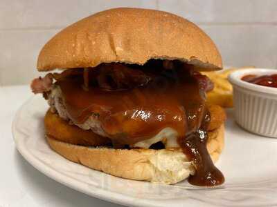 St. Patrick's Irish Pub