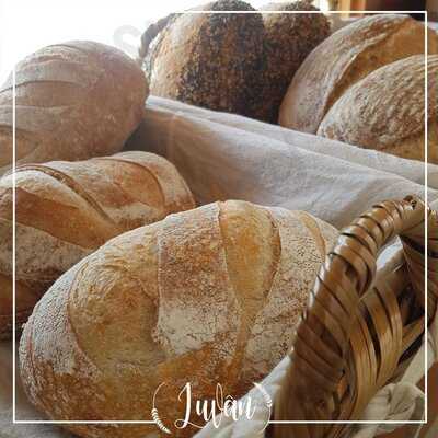 Luván, Pan Artesanal