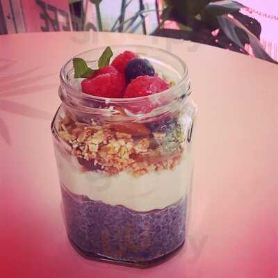 Flamingo Healthy Food & Coffee