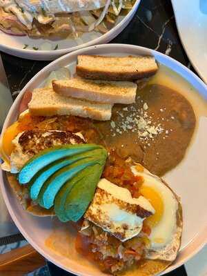 Casa Garmendia Café Y Churrería