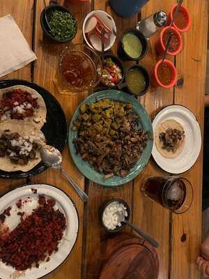 La Ambivalencia Taqueria