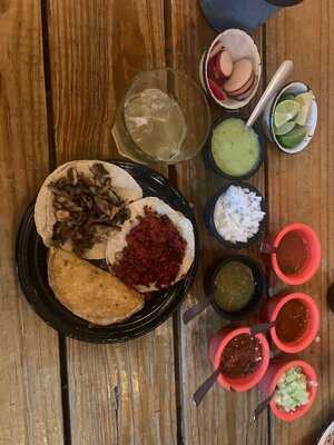 La Ambivalencia Taqueria