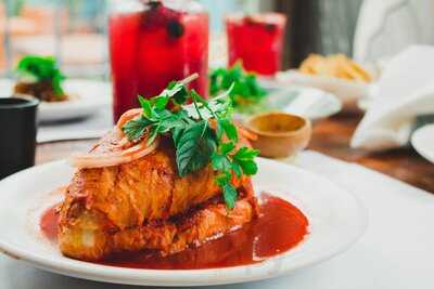 Ne'iwa Cocina A La Leña Y Mezcal