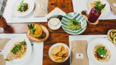 Ne'iwa Cocina A La Leña Y Mezcal