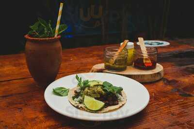 Ne'iwa Cocina A La Leña Y Mezcal