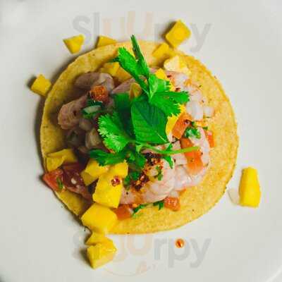 Ne'iwa Cocina A La Leña Y Mezcal