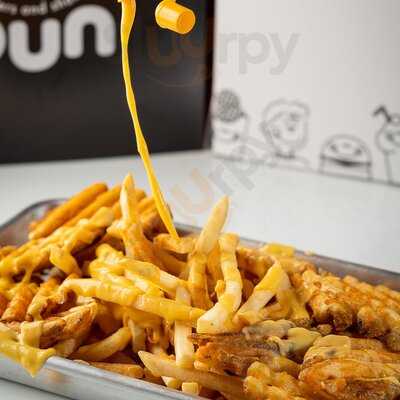 Bun Sliders & Shakes