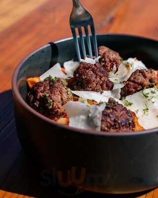 Hunter Coffee & Bistro