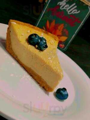 Mauro's Café & Diner