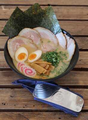 Dochi Ramen & Coffee