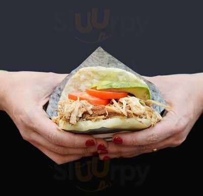 Orale Arepa Roma Norte