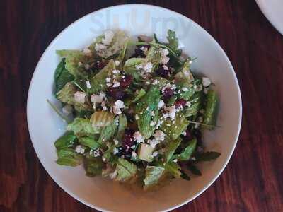 Sasha's Urban Bistro