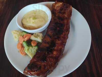 Sasha's Urban Bistro