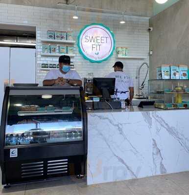 Sweet & Fit