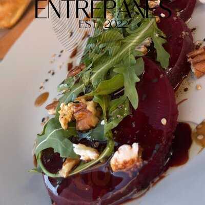 Entrepanes Bistro