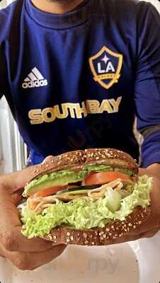 Amor & Comida: Café Bistro Tj