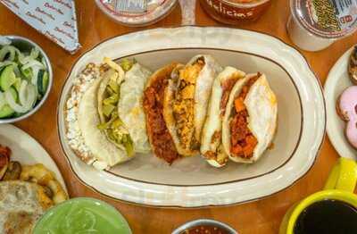 La Lotería - Cocina Mexicana