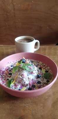 La Bianca Breakfast Brunch &love