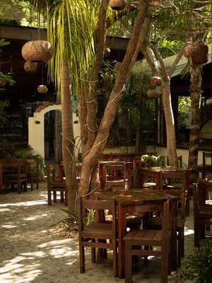 La Bianca Breakfast Brunch &love