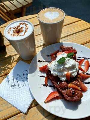 Haru By Day Café