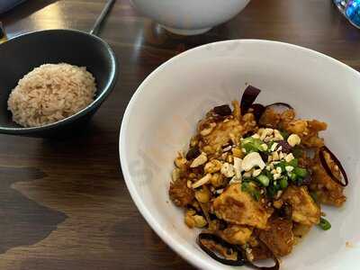 Wok'ando Cocina Casual