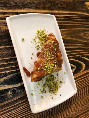 Craving Knafeh, Middle East Sweets