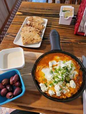 Craving Knafeh, Middle East Sweets