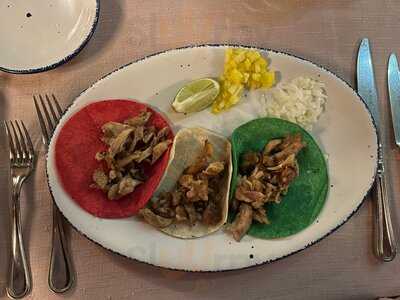 México Lindo Restaurant