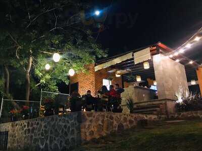 Photo 4