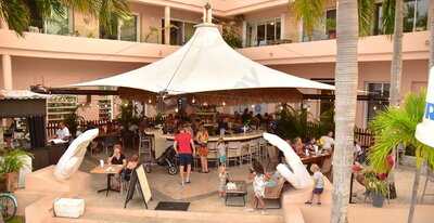 Tradewinds Bar By Dimelo