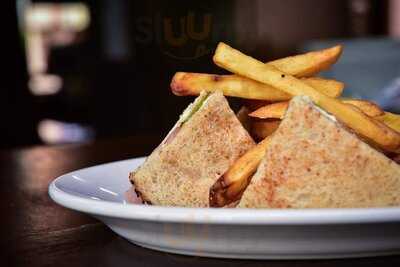 Tradewinds Bar By Dimelo