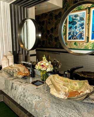 Campomar Insurgentes