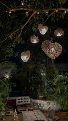 Jardín Secreto Asador Argentino