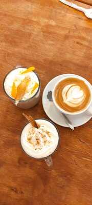 Cucu - Bistro & Coffee