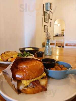 Cucu - Bistro & Coffee