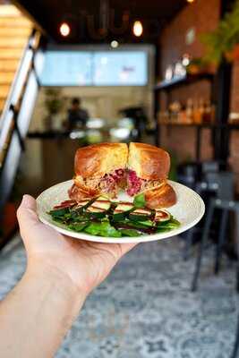 Creciente ¡café, Pan Y Amor!