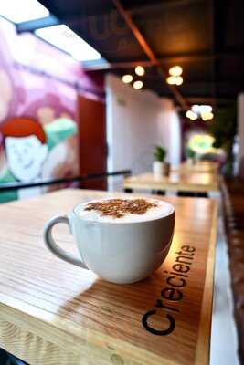 Creciente ¡café, Pan Y Amor!