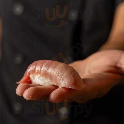 Moma Sushi Terranova