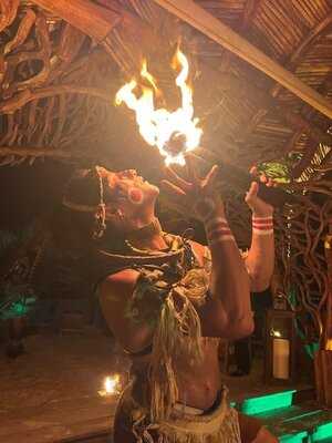 Tribu Restaurant & Beach Club