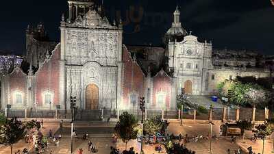 Los Pérez Roof Comal&carbon