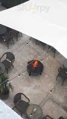 The Treehouse Restaurante