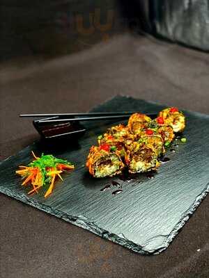 79th Element Sushi&wok