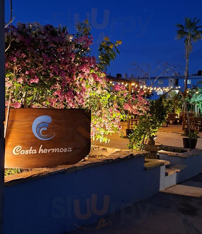 Costa Hermosa Bar And Grill