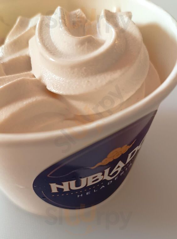 Nublado Heladería