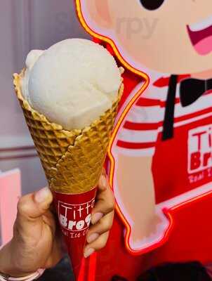 Helados Titto Bros