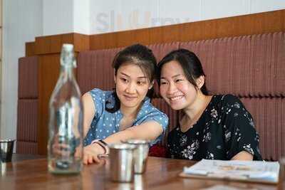 Yin's Sourdough Bakery And Cafe