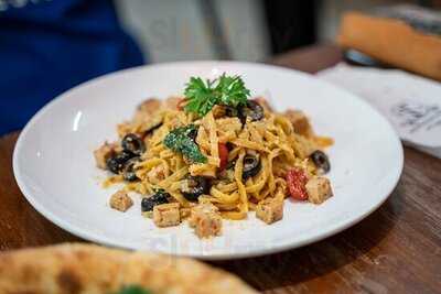 Yin's Sourdough Bakery And Cafe